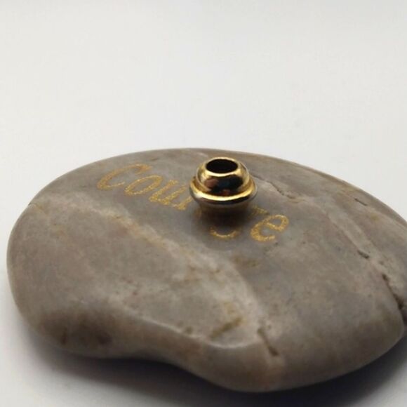 Edged gold tone saucer charm - Picture 1 of 2